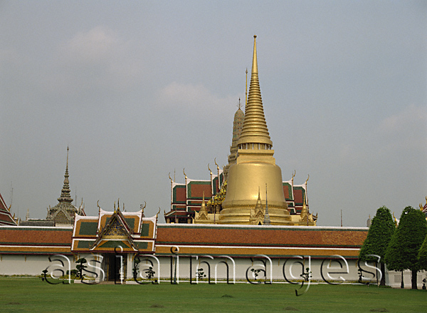 Asia Images Group - Wat Phra Kaeo, Bangkok, Thailand