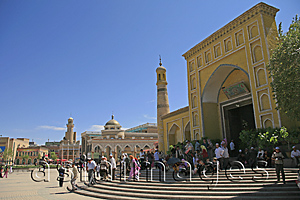 Asia Images Group - At the Id Kah Mosque, Kashgar, Xinjiang
