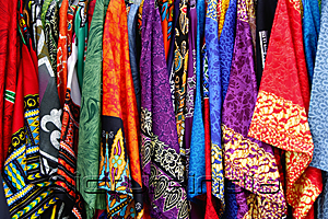 PictureIndia - Batik hanging in a shop