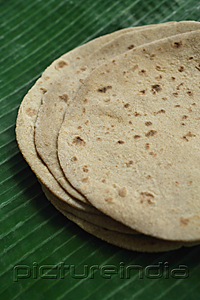 PictureIndia - Close-up of chapati